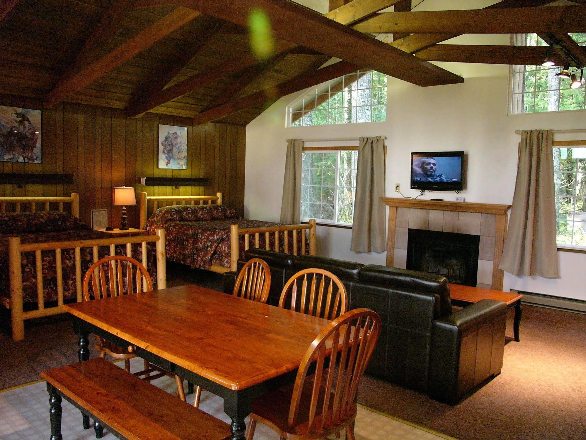 Mountain View Lodge - No Pets Allowed Packwood Exterior foto